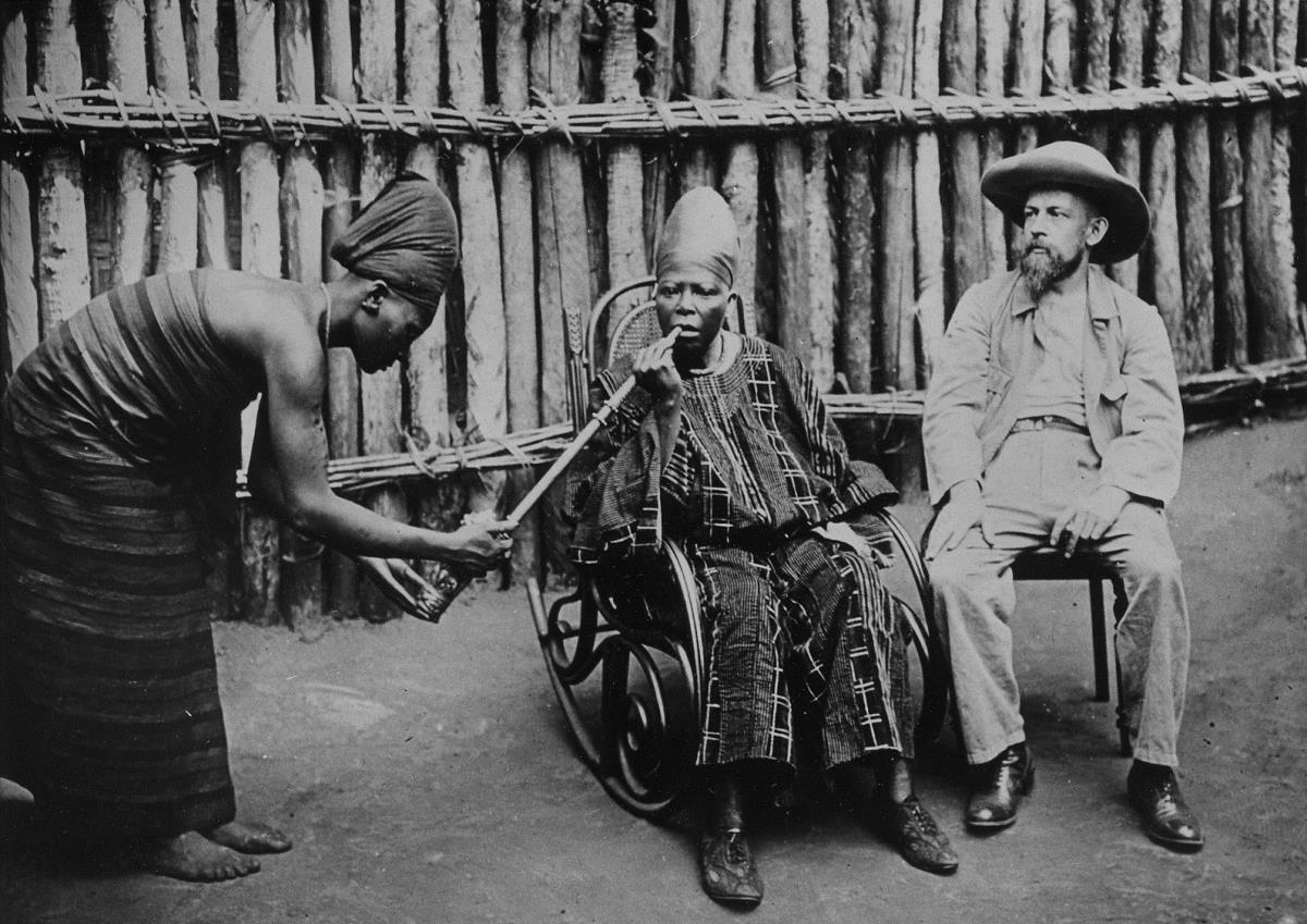 Mutter des Königs von Bamum
