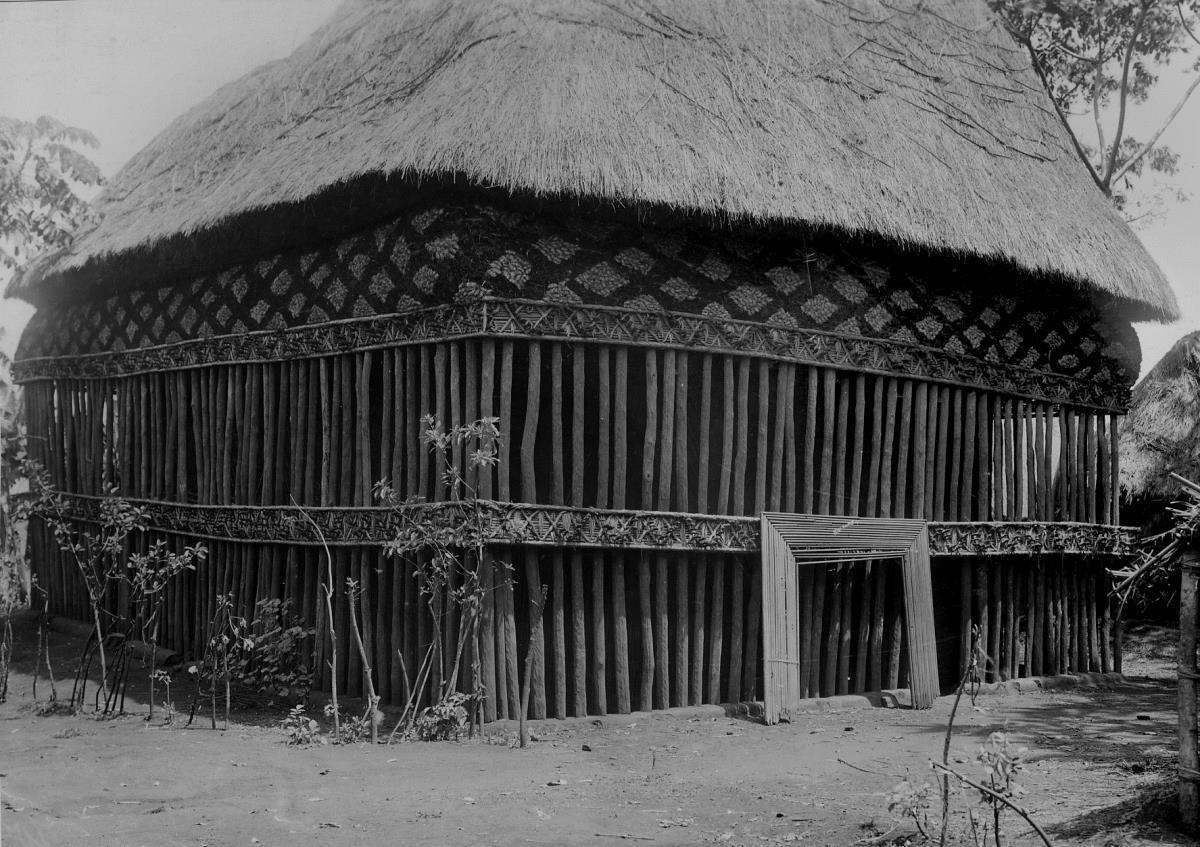 Haus des Nzi Mekob