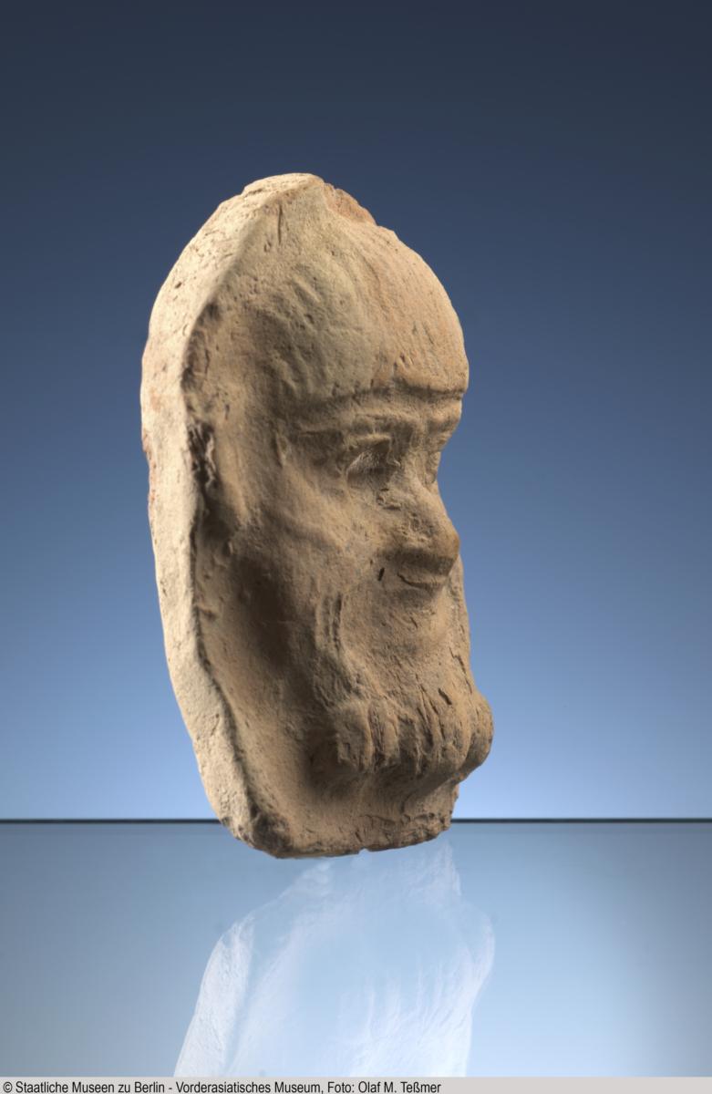 Terrakotta-Maske des Dämons Humbaba