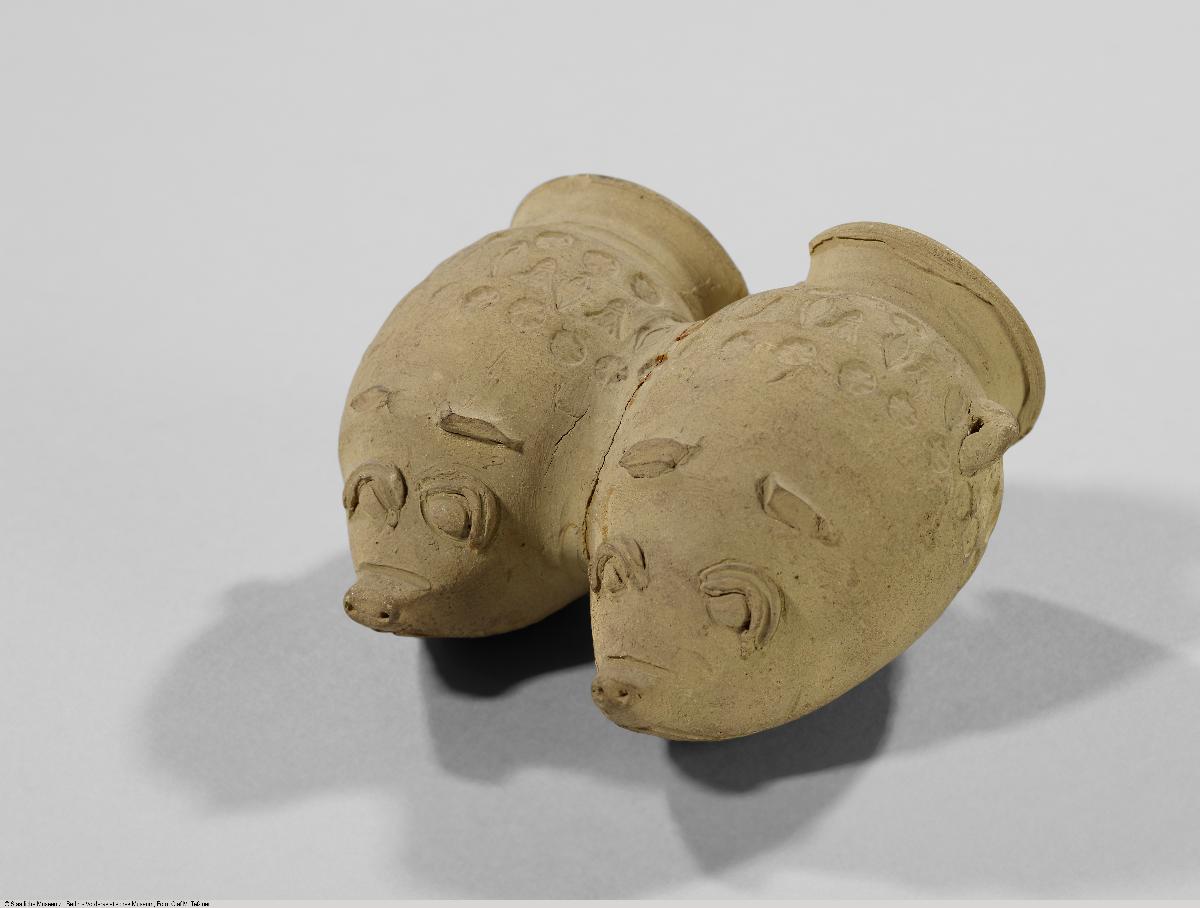 Doppelgefäß in Form zweier Schweinchen