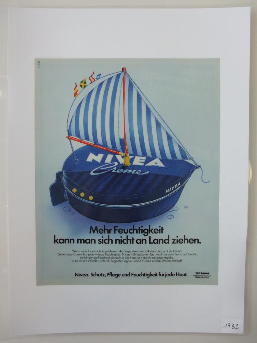 Nivea-Creme "Mehr Feuchtigkeit kann man sich nicht an Land ziehen."