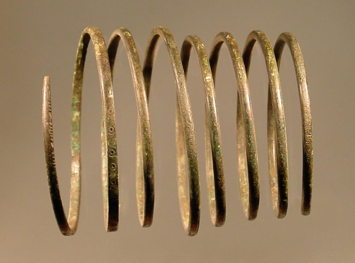 Armring in Form einer Spirale
