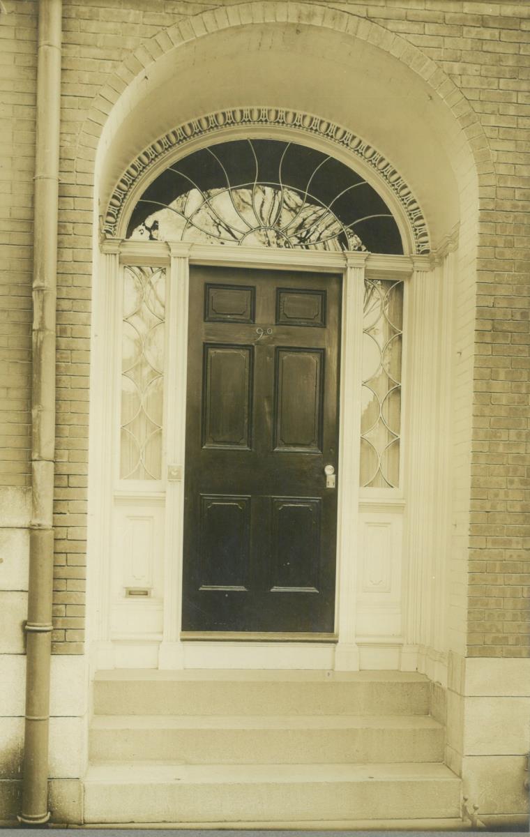 Boston, Mount Vernon Street, Hauseingang