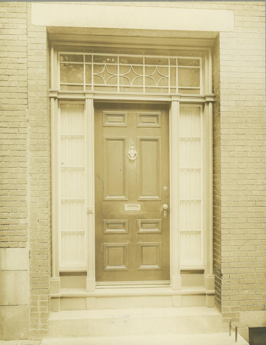 Boston, 6, Acom Street, Hauseingang