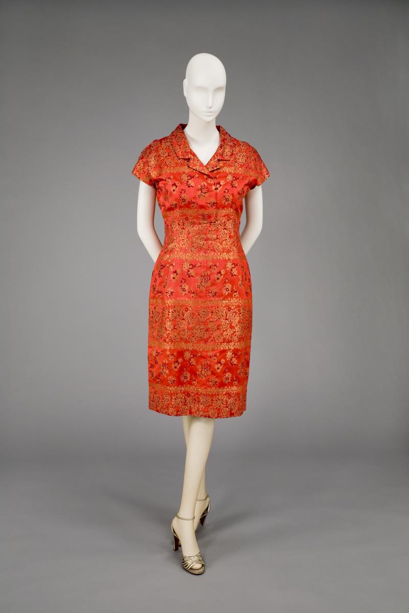 Rot-goldenes Cocktailkleid