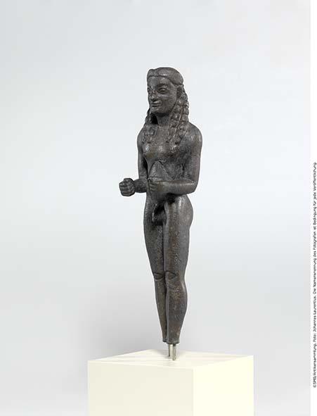 Statuette eines nackten Mannes