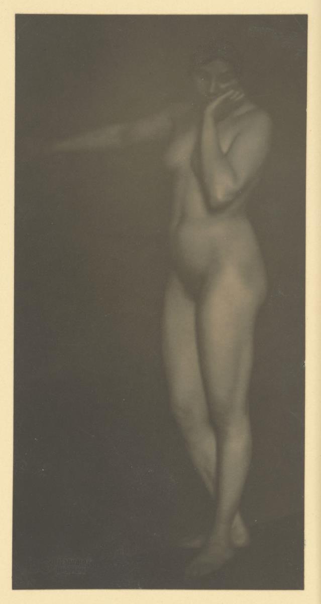 Ohne Titel (Stehender weiblicher Akt)