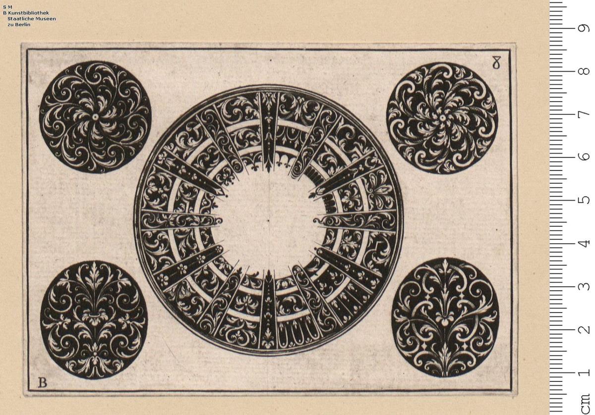 1 Folge Schwarzornament, meist für Uhrdeckel nebst Friesen und Rankenmotiven
