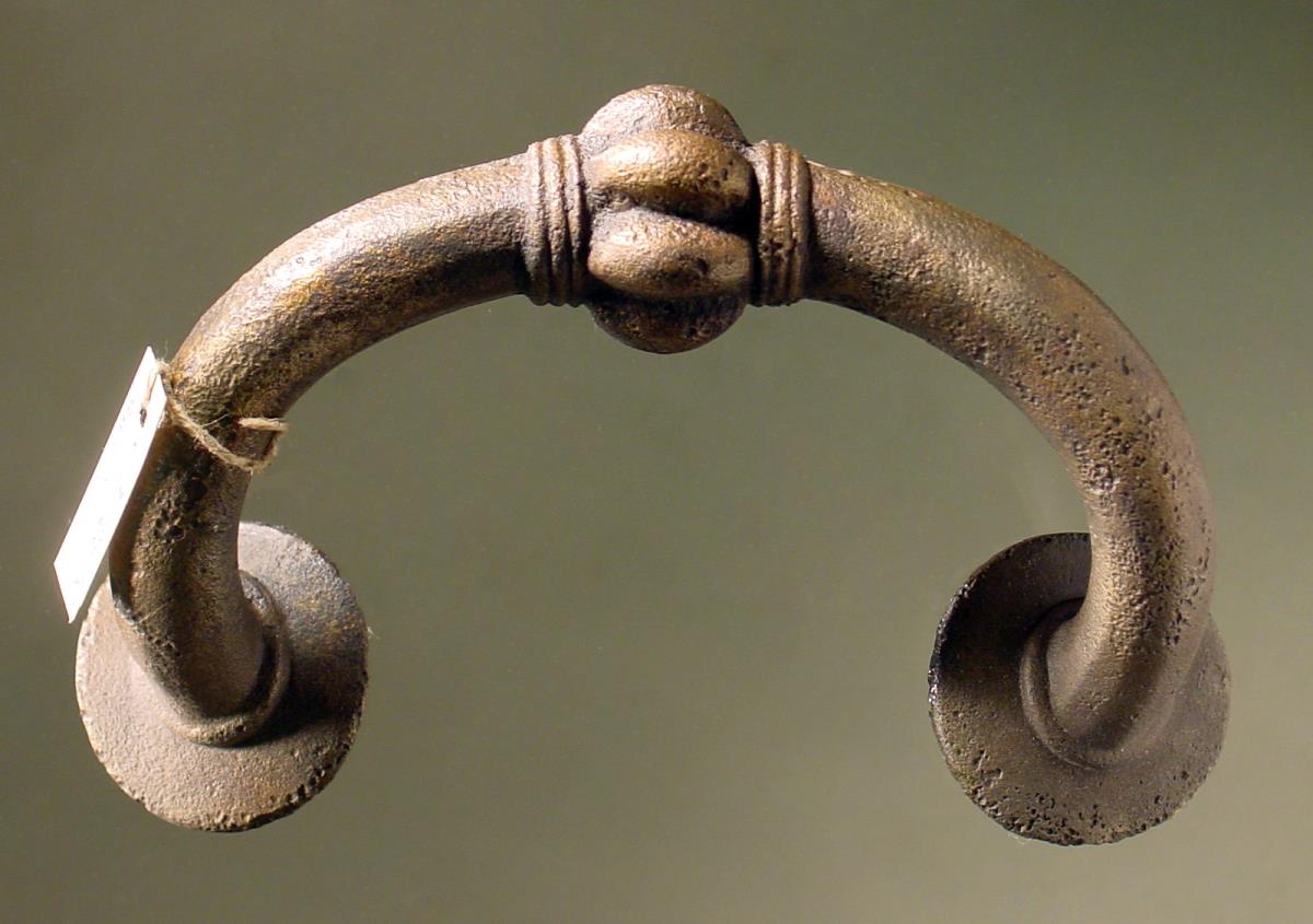 Horizontalhenkel einer Hydria bzw. eines Beckens