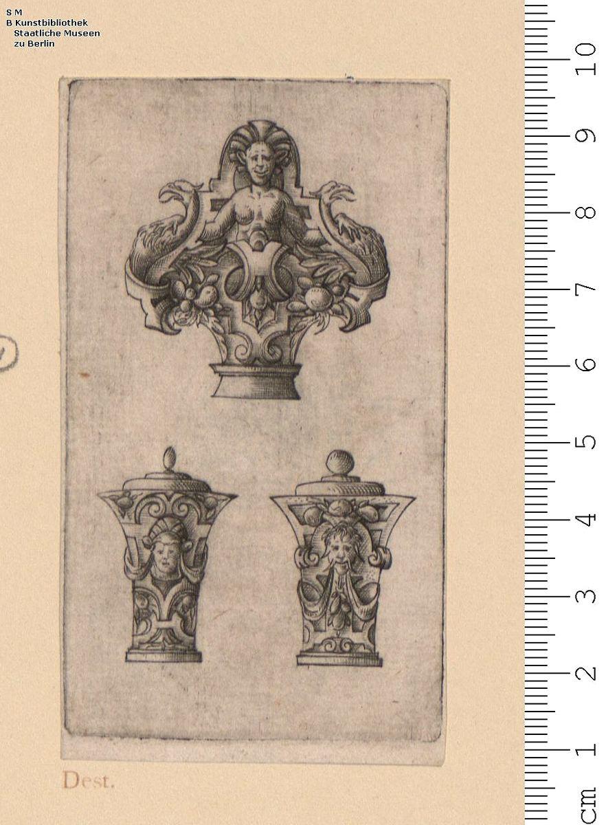 (4) 1 Blatt mit drei kleinen Knäufen für Gerätgriffe