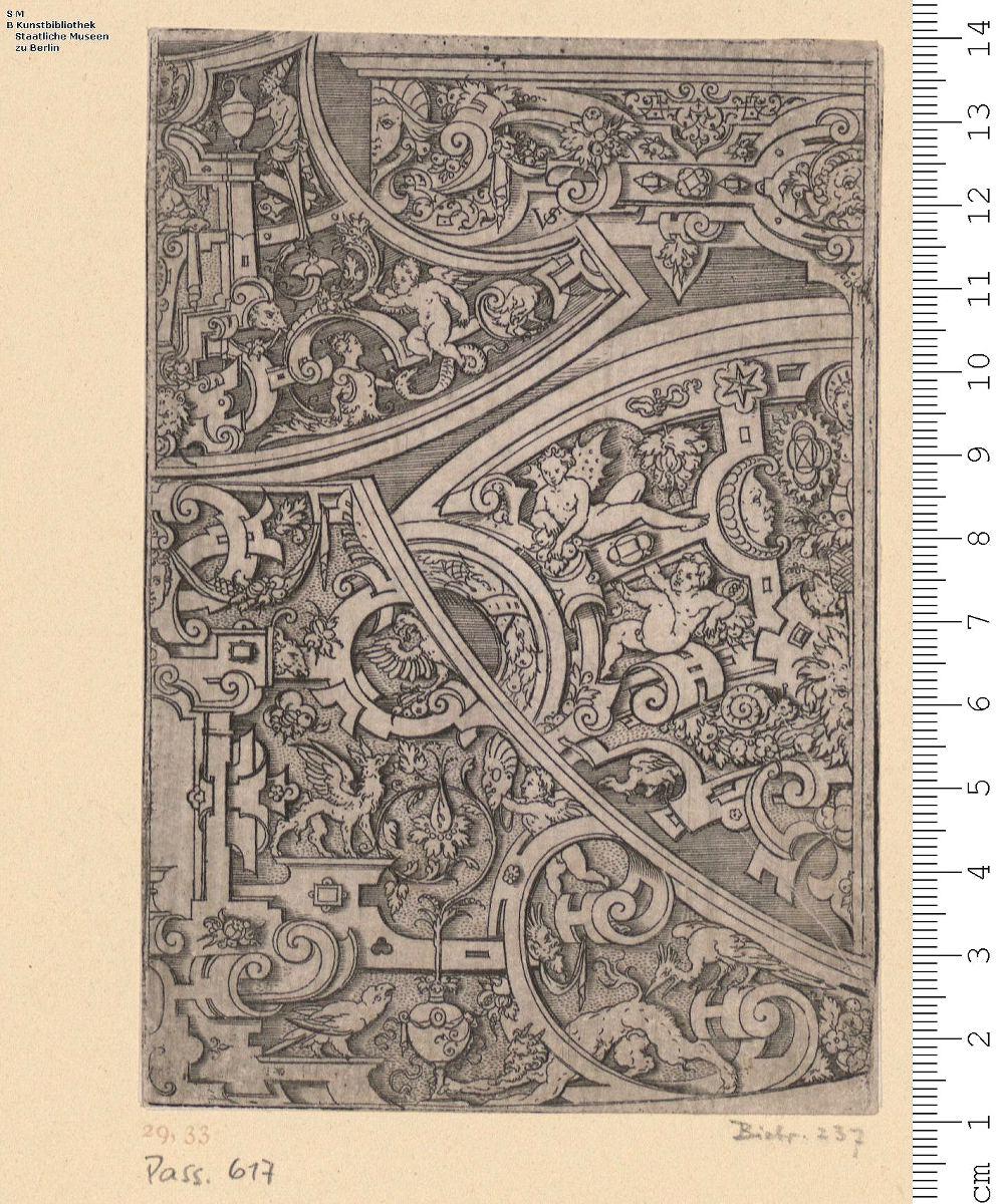 (6) 1 Blatt 4 ineinander geschobene Ornamentabschnitte, Rollwerk mit Figuren.