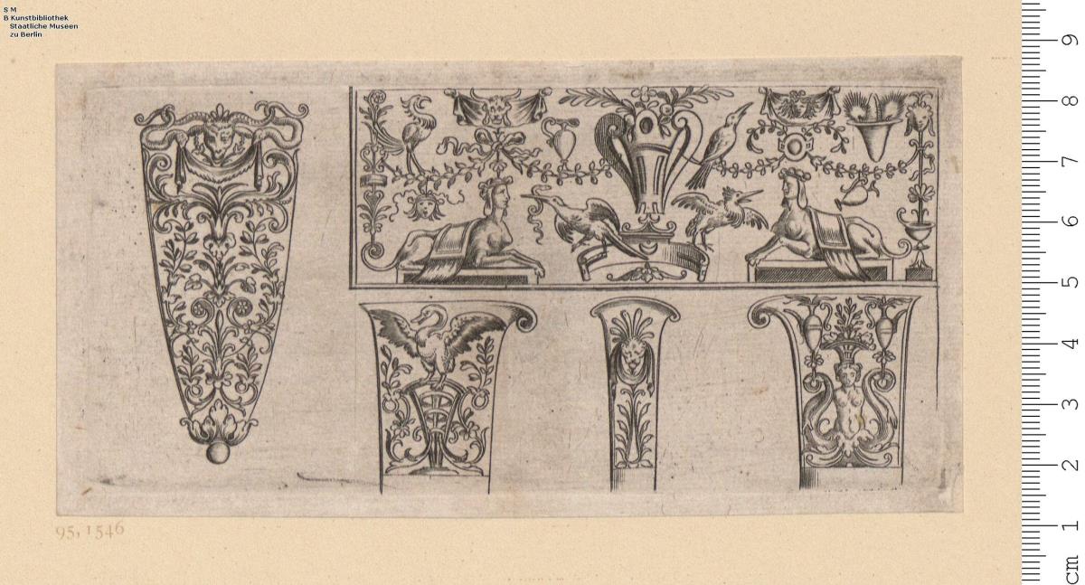 (2) Waffenornament, je ein Ortband (Fries), eine Scheidenspitze und drei Messergriffe, davon 1 Blatt mit groteskem Ornament und 1 Blatt mit Mauresken