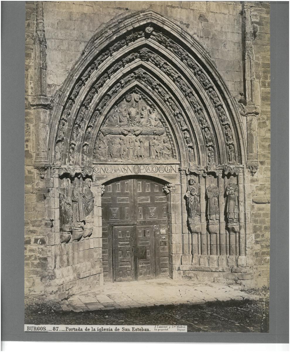 Burgos, Iglesia de San Esteban, Portal