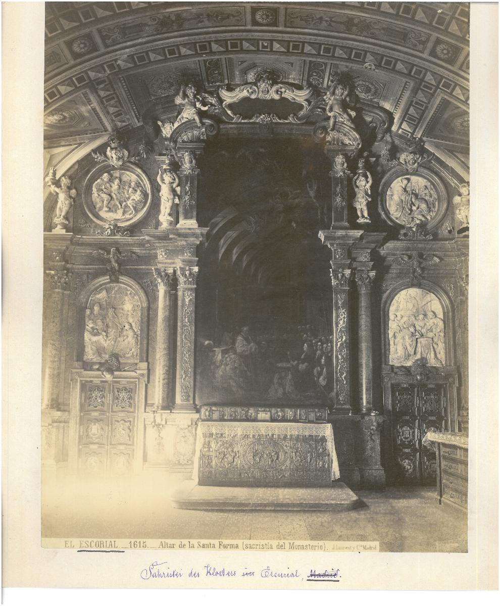 Madrid, San Lorenzo de El Escorial, El Escorial, Sakristei, Santa Forma-Altar