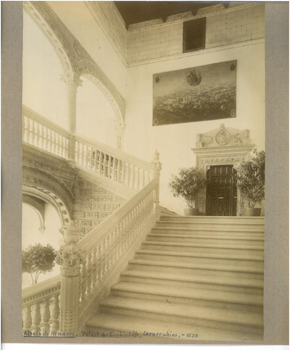Madrid, Alcalá de Henares, Erzbischöflicher Palast, Ansicht der Treppen