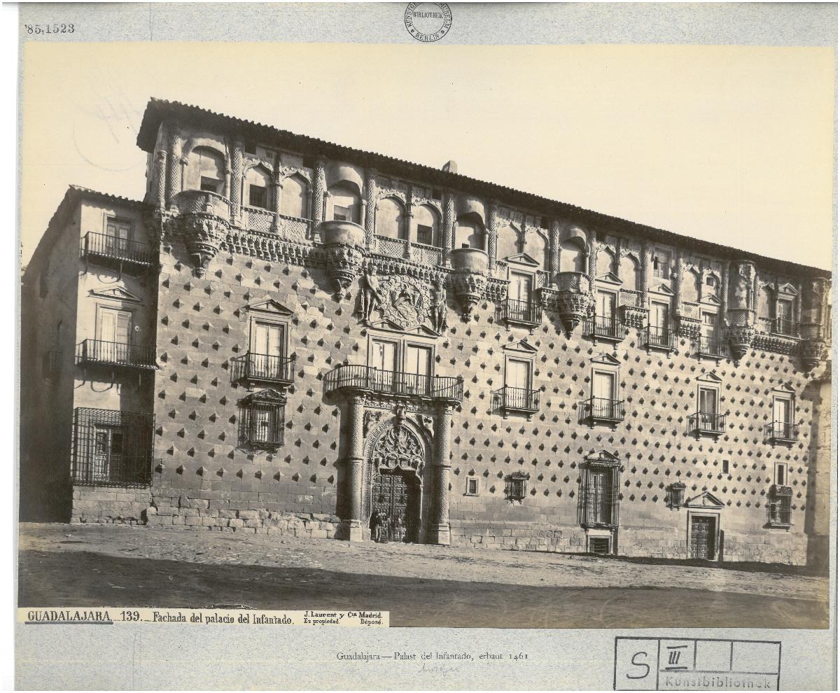 Guadalajara, Palast des Infanten, Fassade