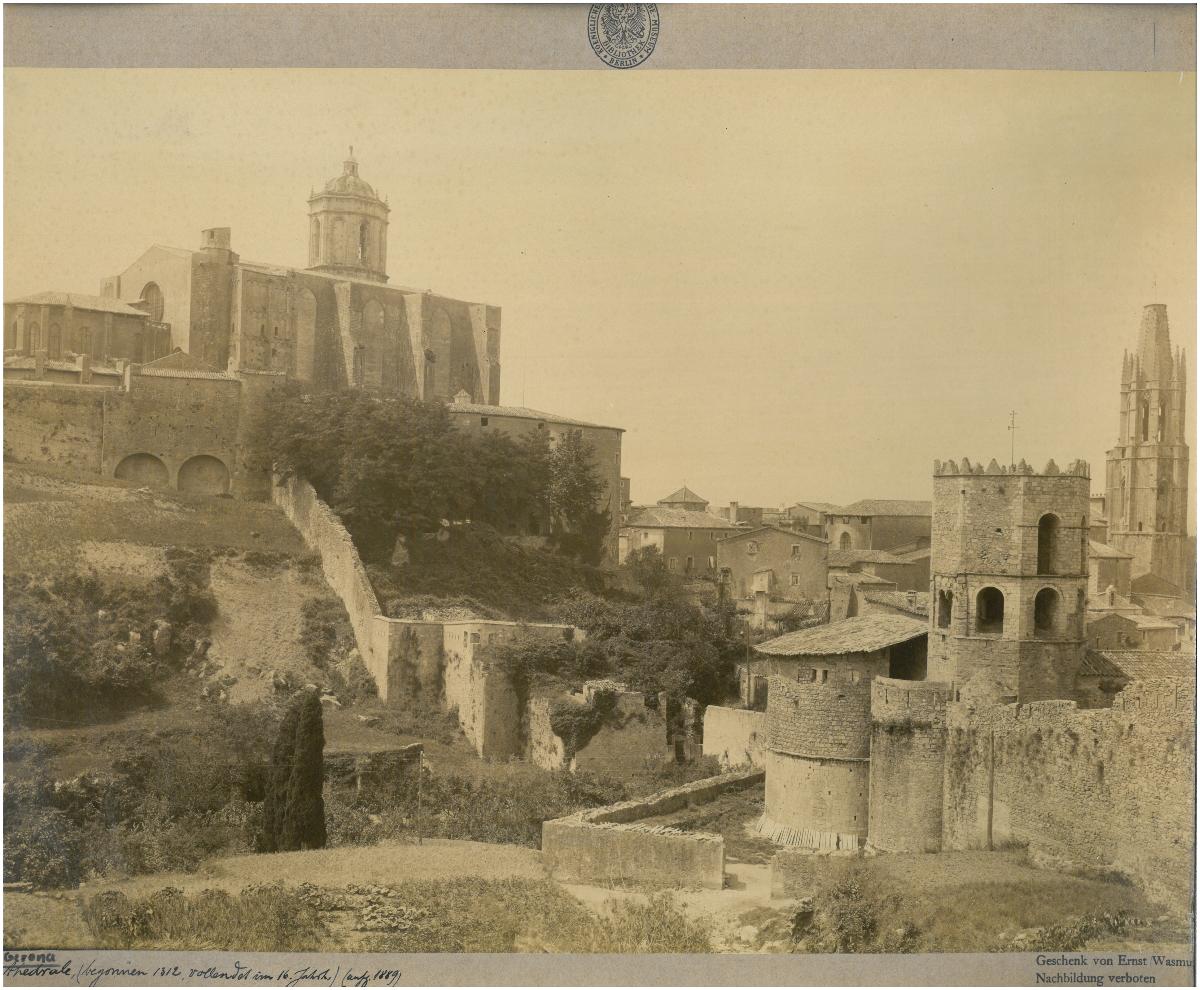 Girona, Kathedrale, Aussenansicht