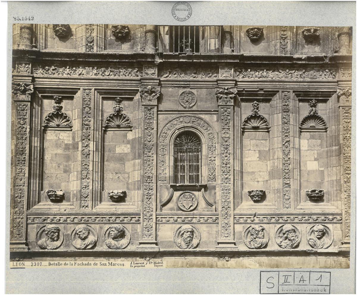 León, Kloster San Marcos, Detail der Fassade