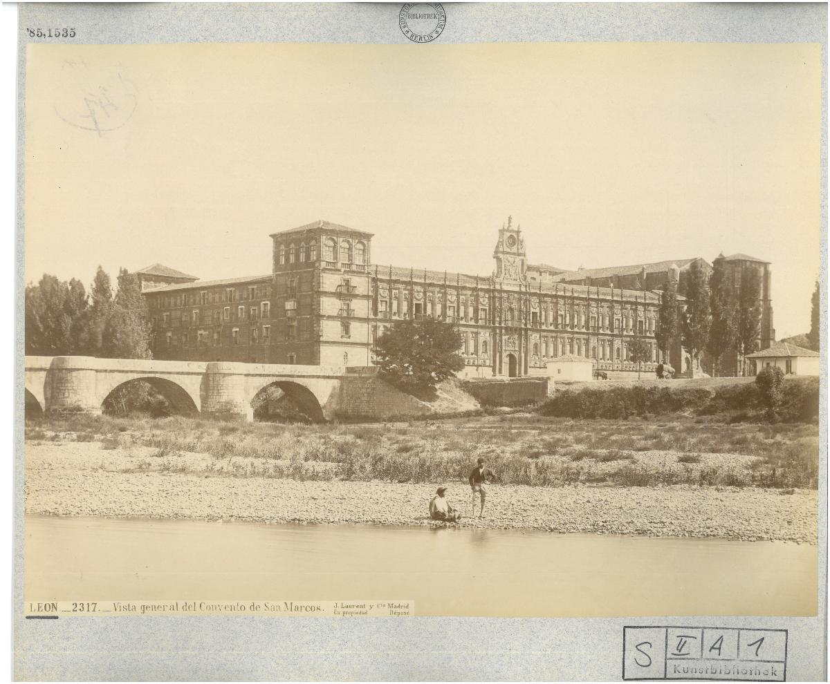 León, Ansicht der Kloster San Marcos