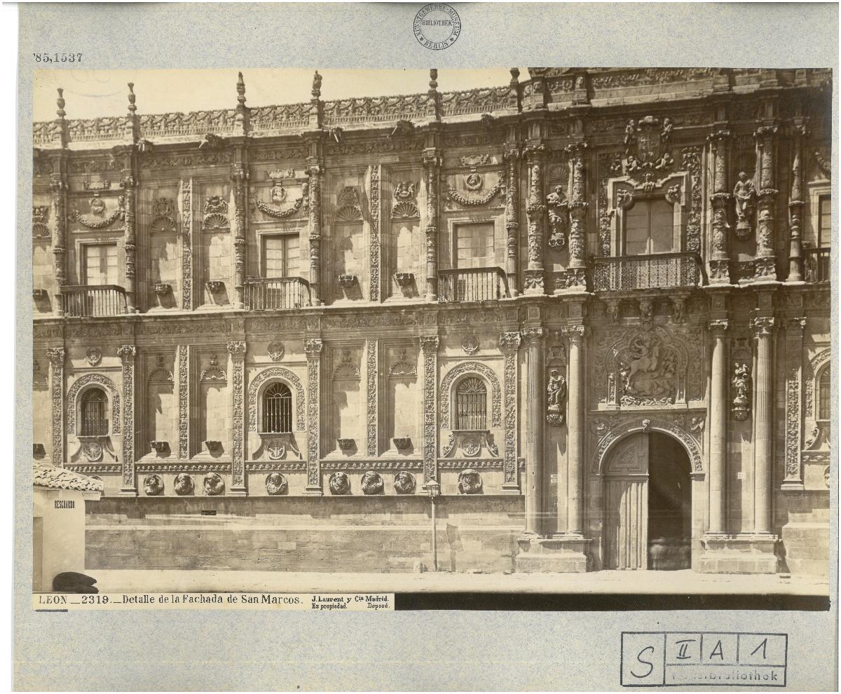León, Kloster San Marcos, Detail der Fassade