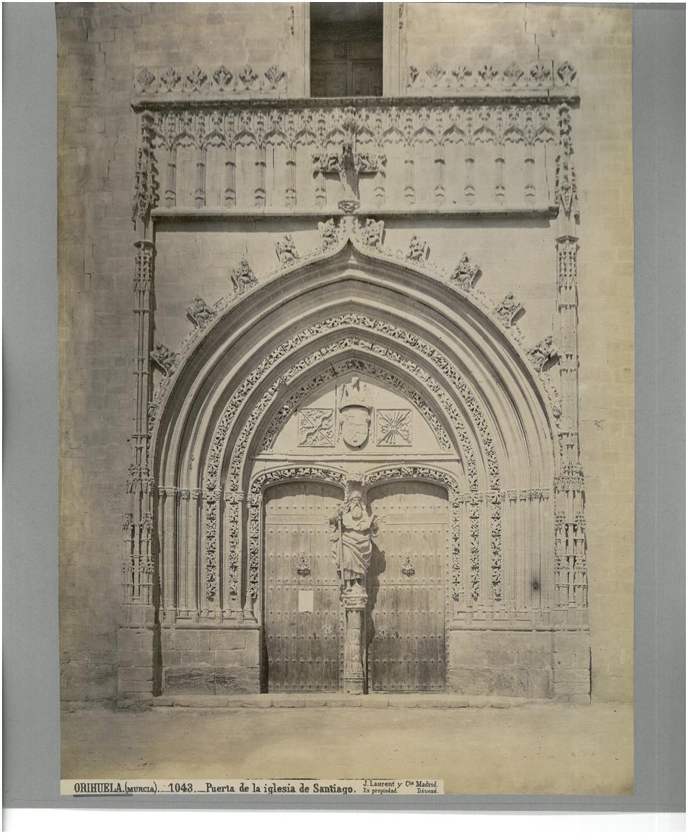 Orihuela, Kirche Santiago, Portal