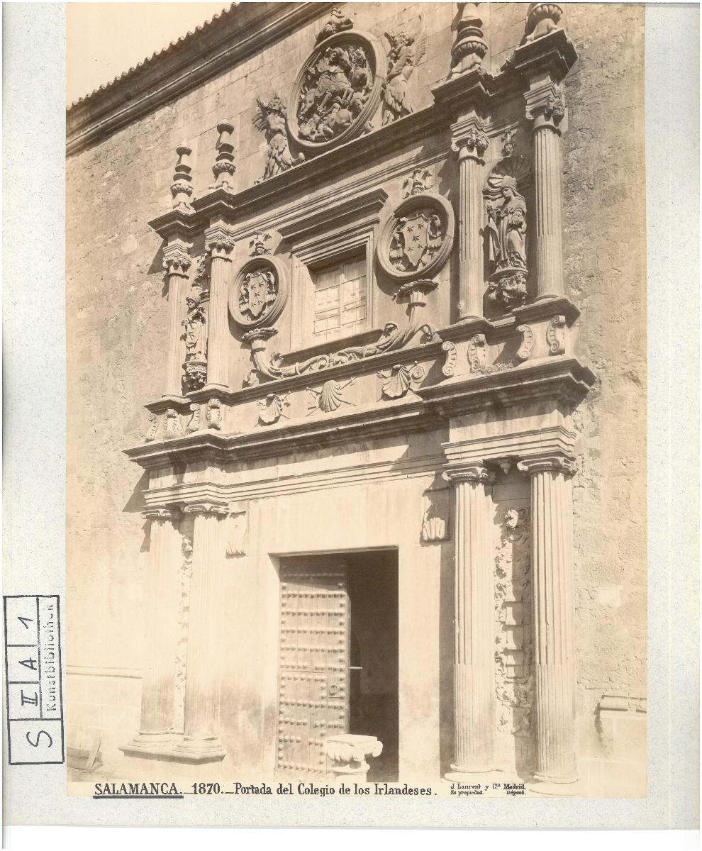 Salamanca, Colegio Fonseca, Portal