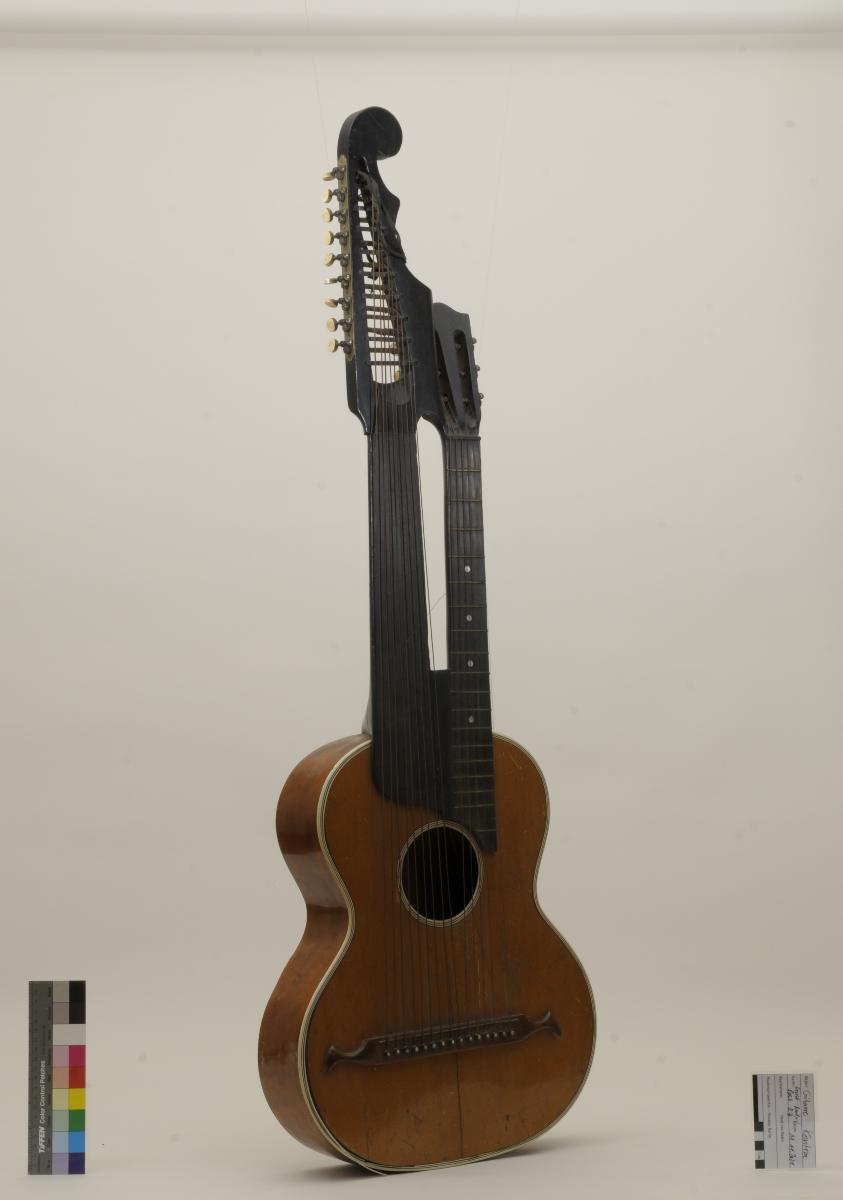 Kontra-Gitarre