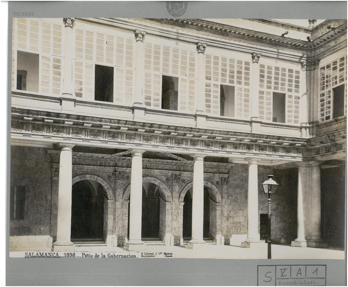 Salamanca, Palacio de Fonseca (Diputación), Innenhof