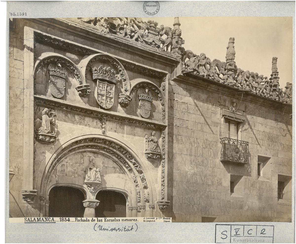 Salamanca, Universität, Escuelas Menores, Fassade