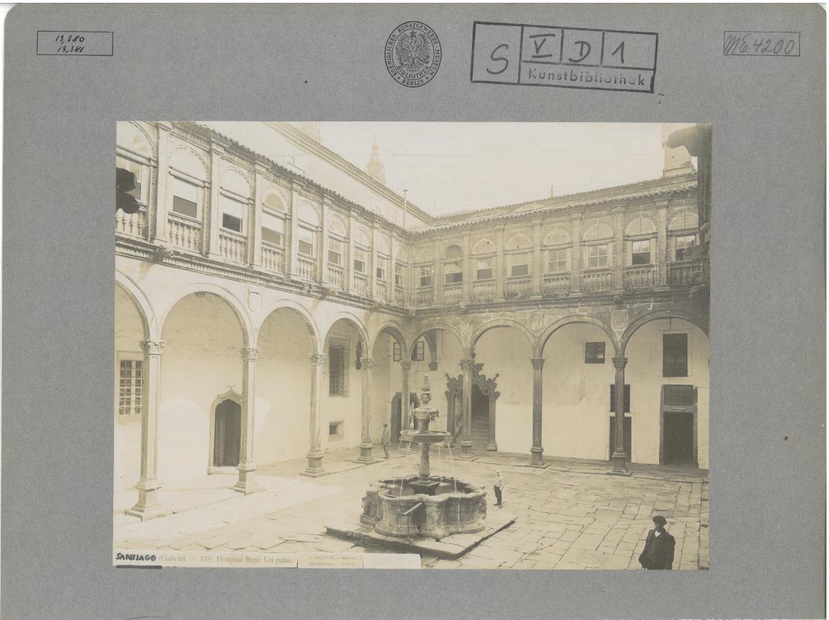 Santiago de Compostela, Königlisches Krankenhaus, Hof