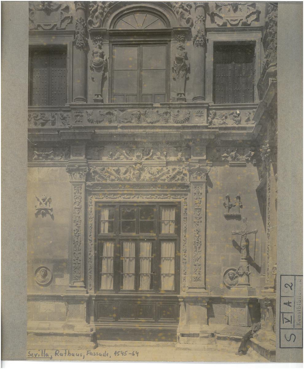 Sevilla, Rathaus, Süd-Ost-Ecke, Detail