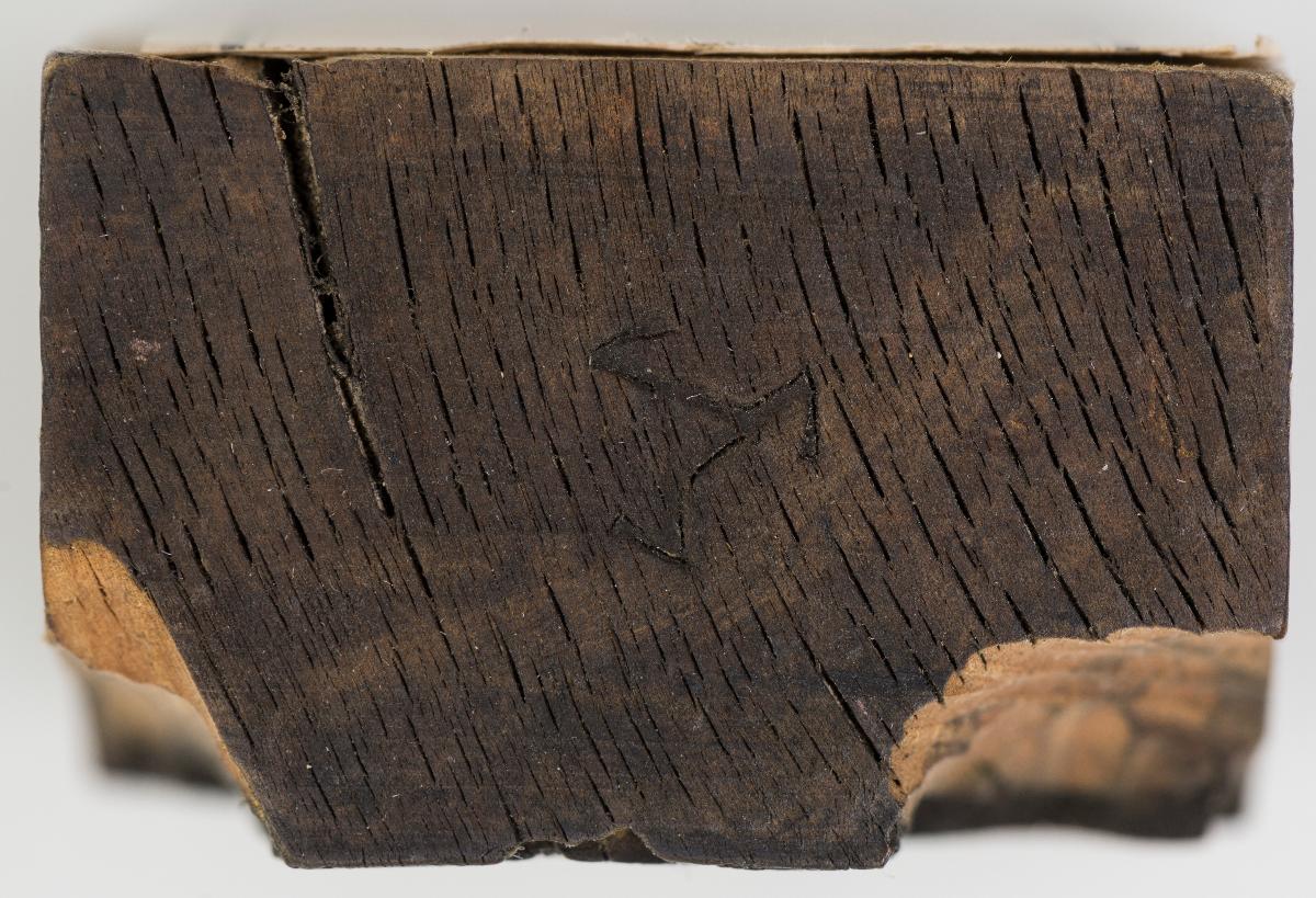 Heiligenbilder. Beschneidung / Geburt / Heimsuchung / Verkündigung / ? / ? / ? / ? / Papst Clemens / Fabian und hl. Sebastian / hl. Laurentius / Steinigung Stephan / Emerit /hl. Benedikt / hl Margarethe/hl Blasius?/hl Adalbert?/hl Martin/(Domrufer) / hl Valentin / ? / hl. Ambrosius / ? / ? / (24 Stöcke)