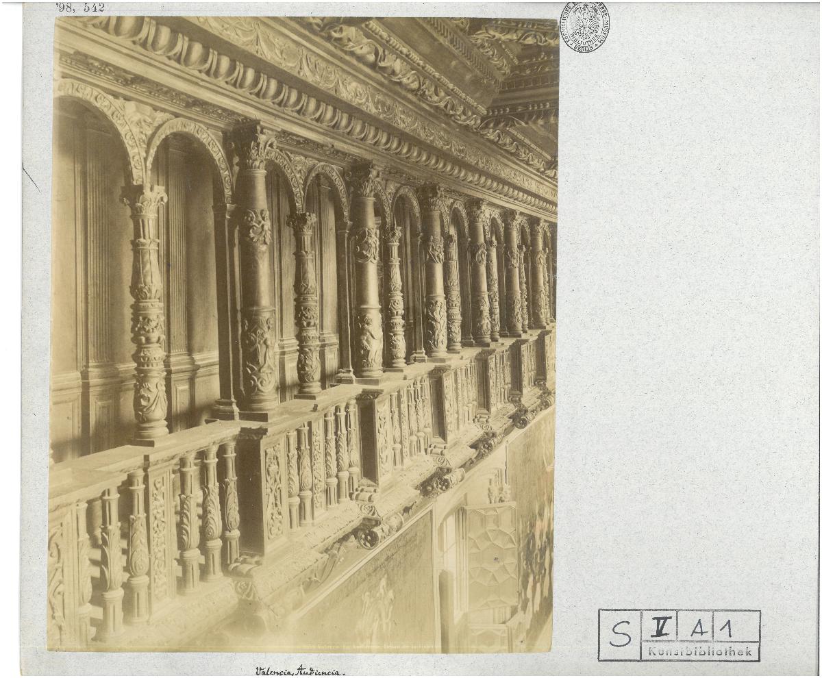 Valencia, Palau de la Generalitat, Galerie, Detail
