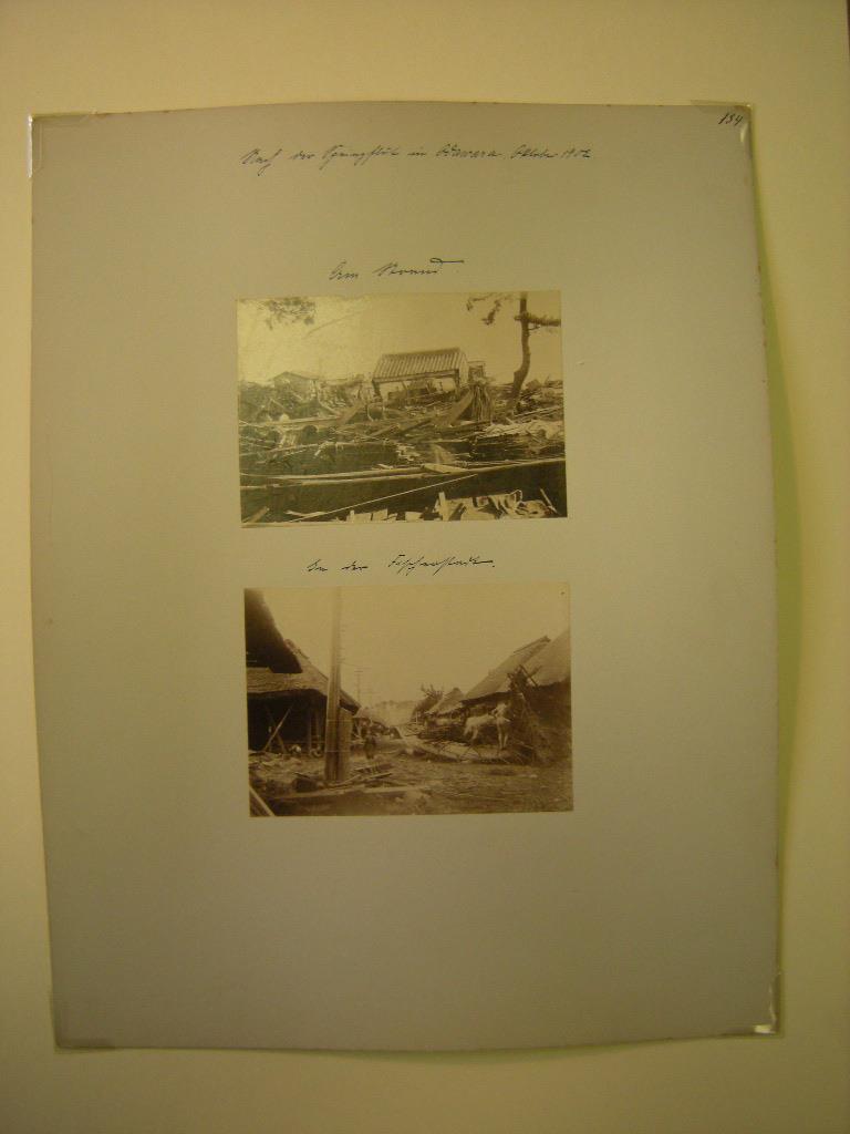 nach der Springflut in Odawara, Oktober 1902, a: am Strand, b: in der Fischerstadt