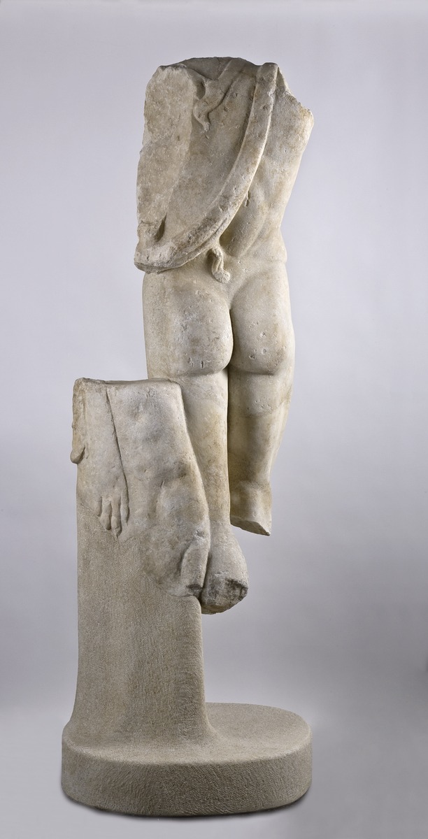 Torso eines tanzenden Satyrs