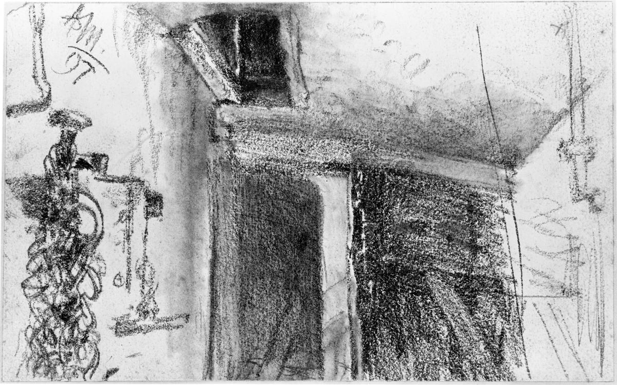 Scheunenwinkel mit Luke und an der Wand hängenden Ketten