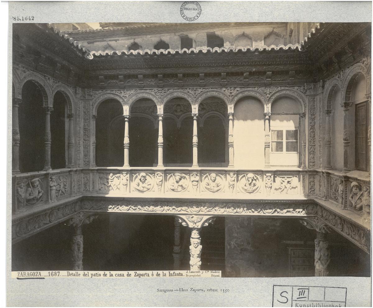 Zaragoza, Palast von Gabriel Zaporta, Innenhof, Detail