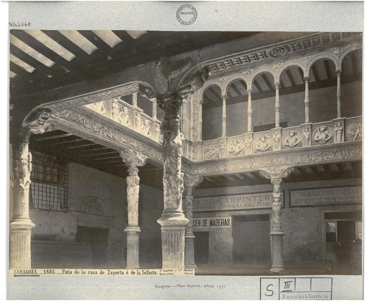 Zaragoza, Palast von Gabriel Zaporta, Innenhof