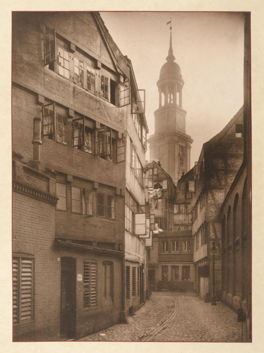 Blick auf die Michaeliskirche (aus dem Album "Hamburg: Land und Leute der Niederelbe")