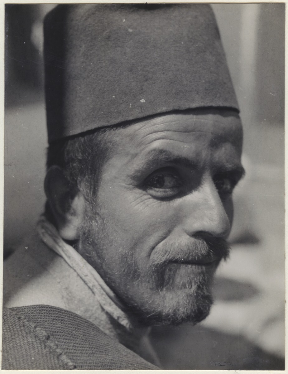 Bauer mit Fez