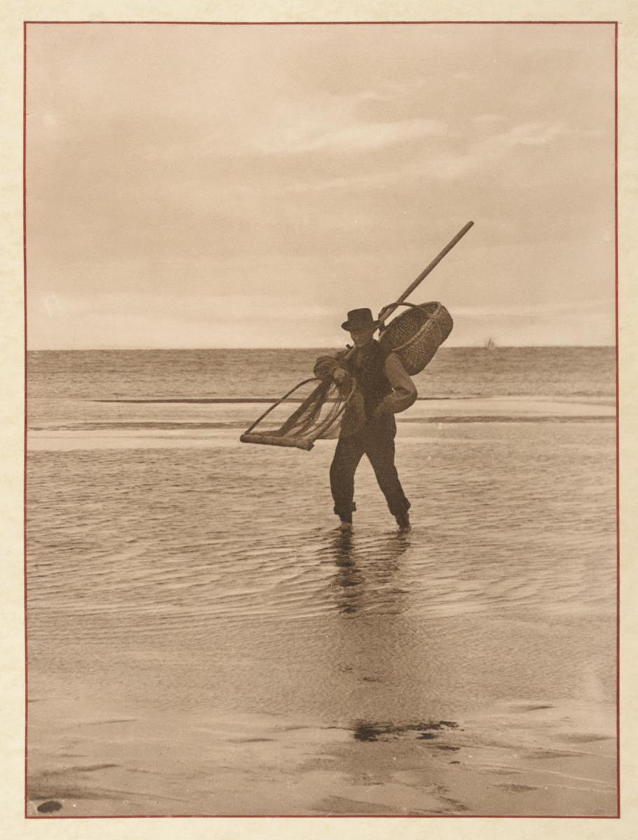 Cuxhaven. Krabbenfischer vor Cuxhaven (aus dem Album "Hamburg: Land und Leute der Niederelbe")