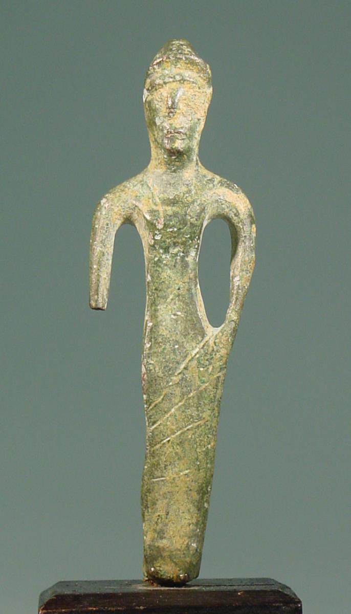 Statuette einer Frau mit Tutulus