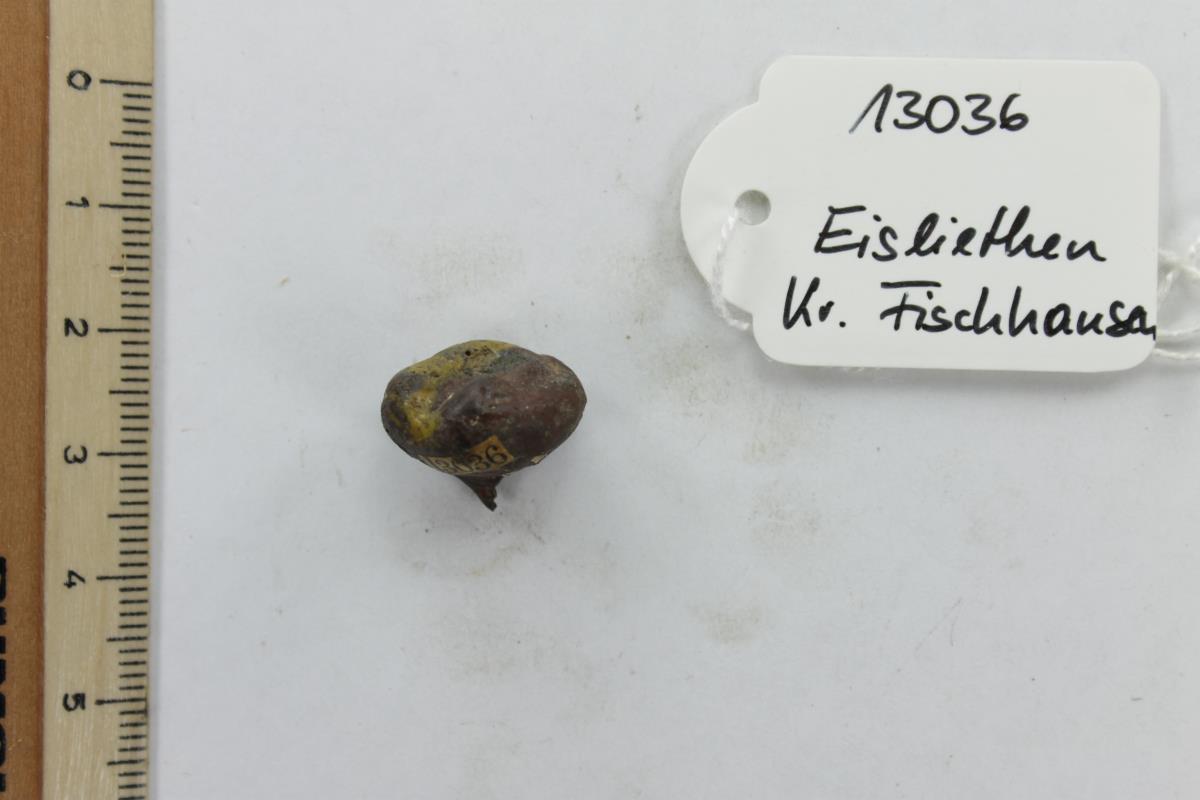 Glasperlen-Fragment