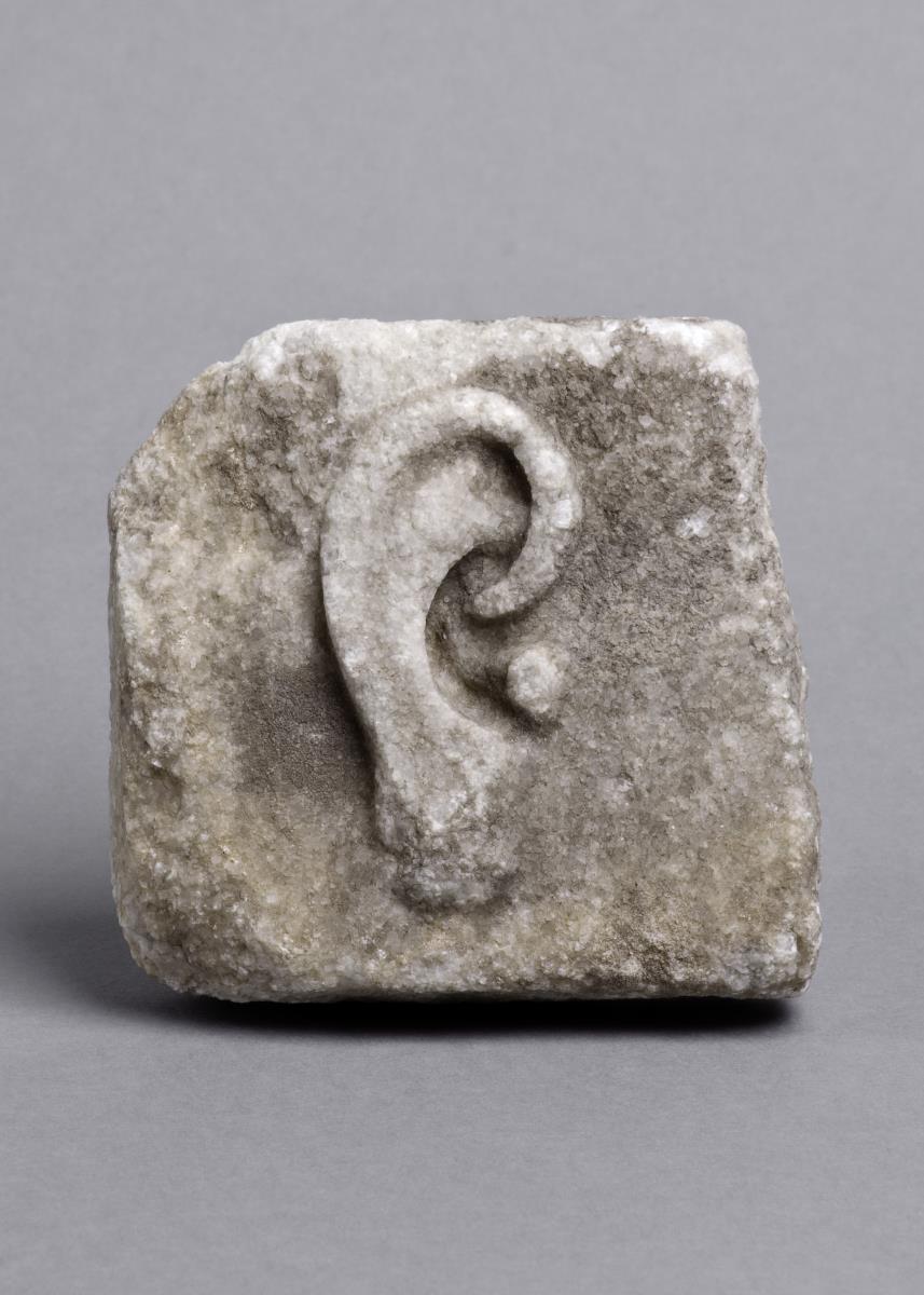 Anatomisches Weihrelief