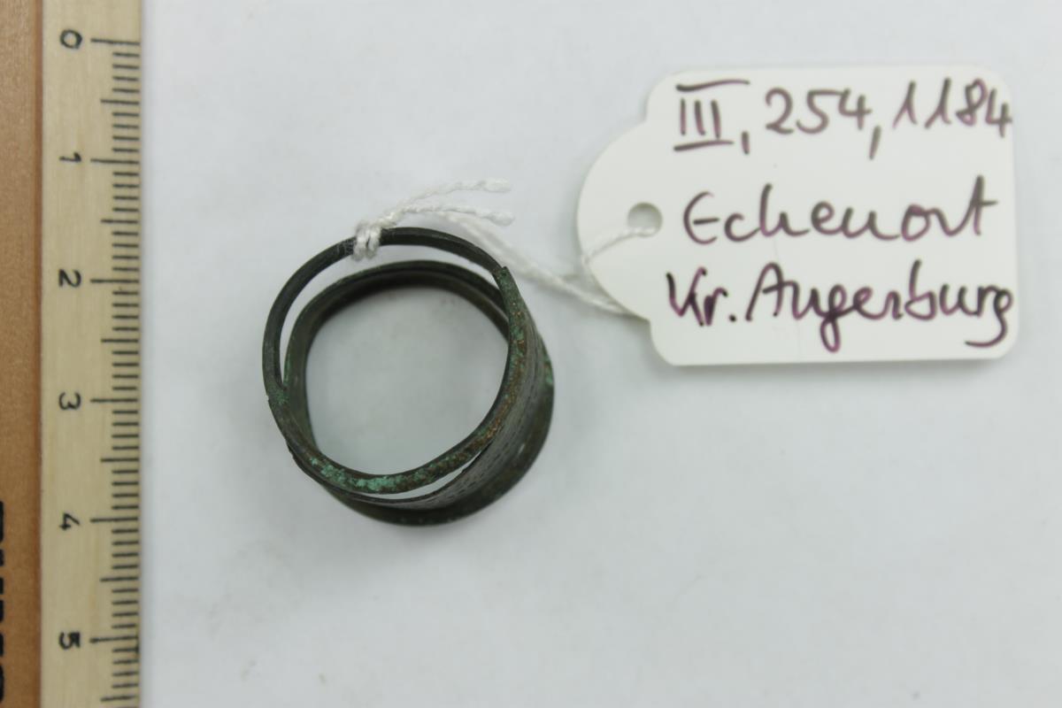 Fingerring