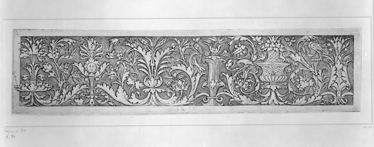 Ornamentstreifen mit Akanthus