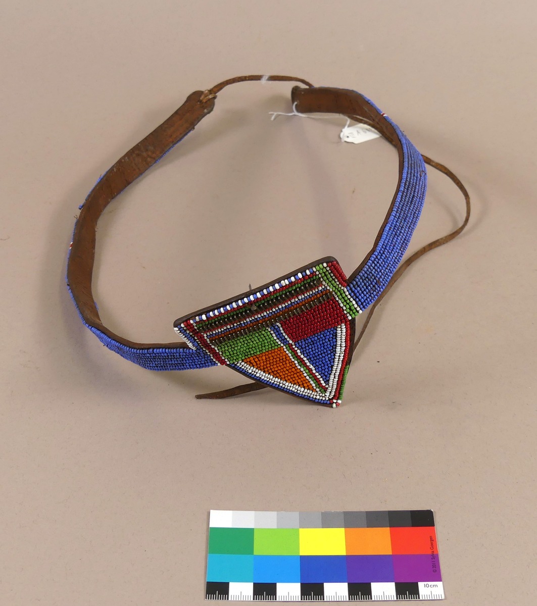 Perlenschmuck (temporärer Arbeitstitel zur Unterscheidung)