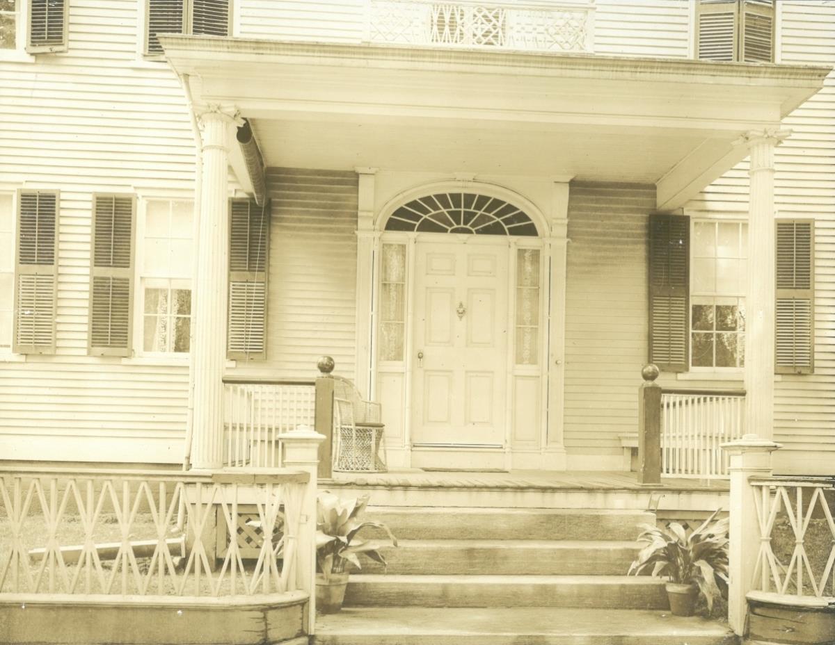 South Kingstown, Kingston, 1305, Kingstown Road, Thomas Stafford Taylor House / Hagadorn House