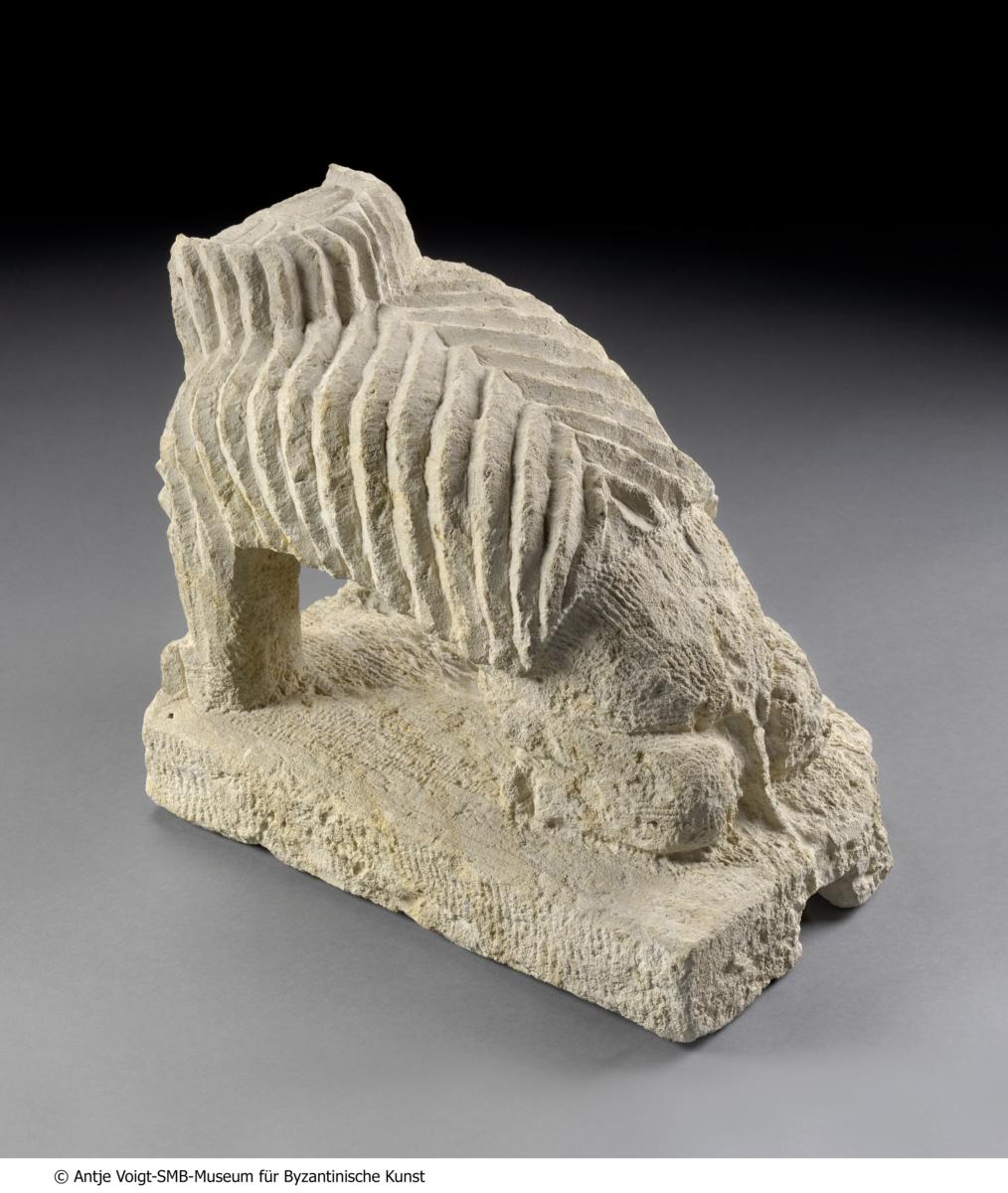 Löwenstatuette