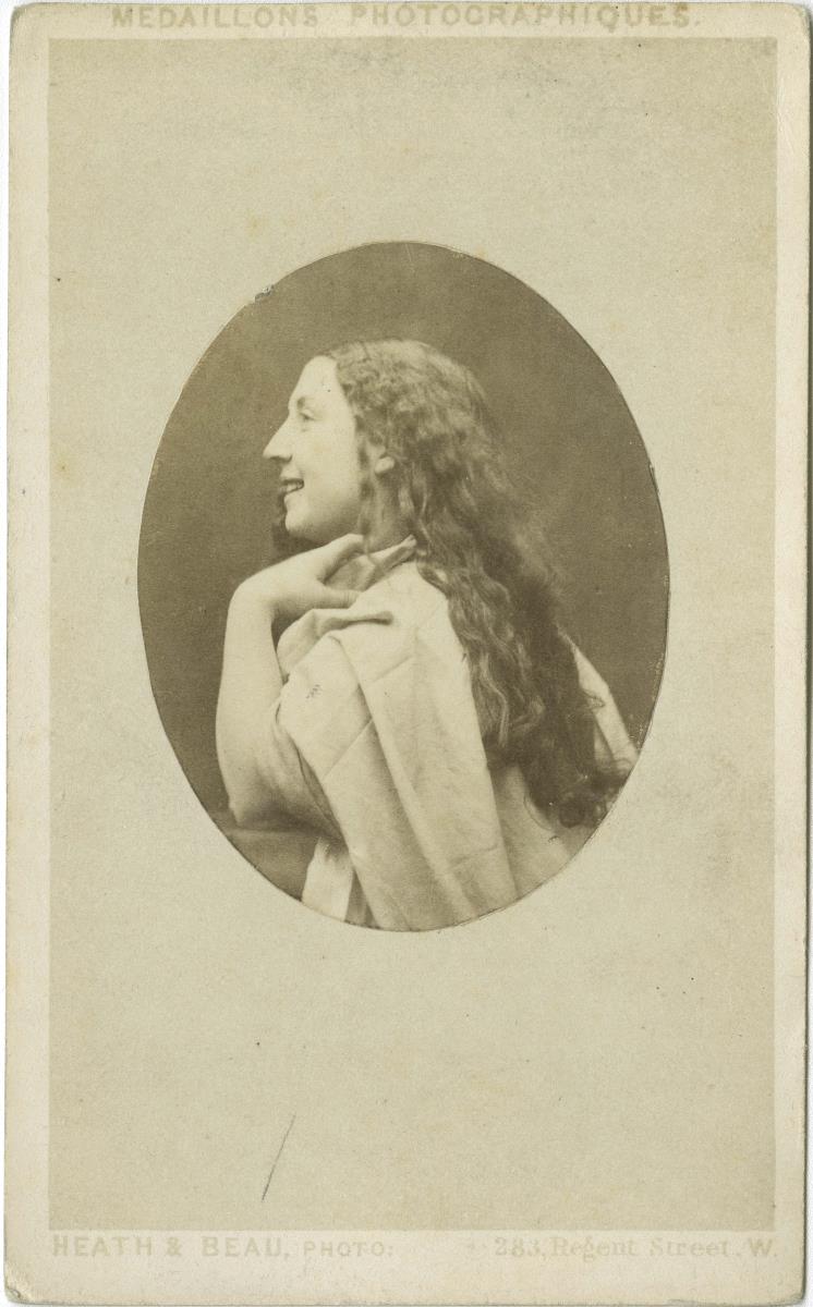 Porträt der Louise Keeley